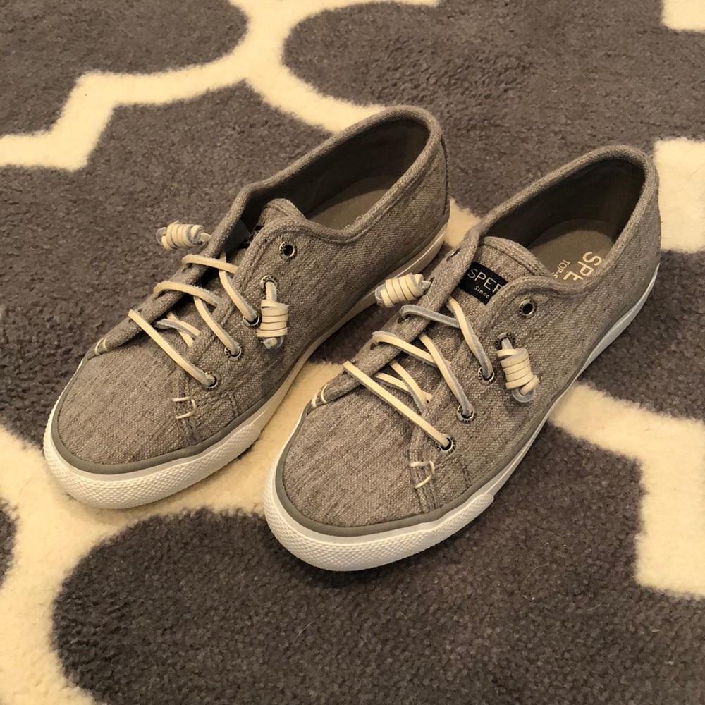 Slip on Sperry Sneakers